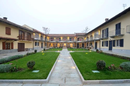 Castagnito Maison | Agriturismo Cascina Varìe