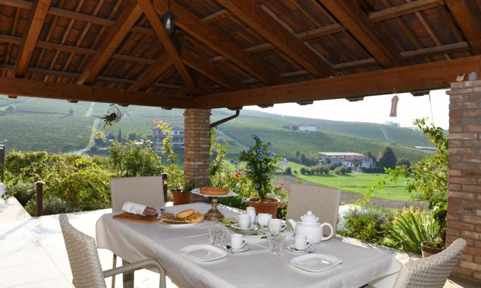 Coazzolo Maison | Agriturismo EdMo