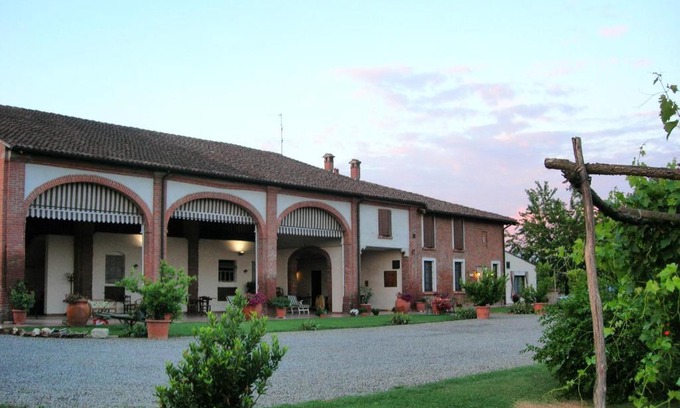 Castelvetro Piacentino Maison | Agriturismo Campass