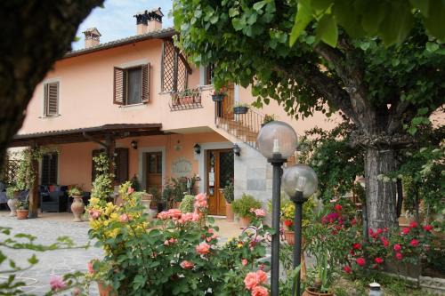 San Brizio Maison | Agriturismo L'Ulivo in Fiore