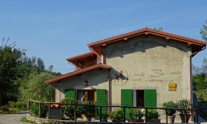 Pieve Fosciana Maison | Agriturismo la Fattoria al Crocefisso