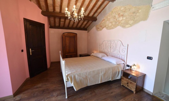 Vacri Maison | Agriturismo " La Valle degli Ulivi"