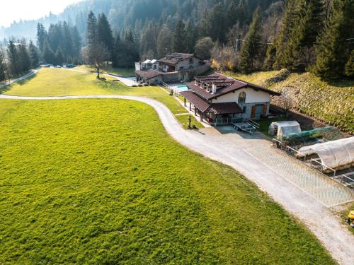 Tavernola Maison | Agriturismo PratoAlto
