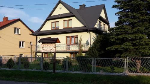 Bodzentyn Maison | Agroturystyka u Robka