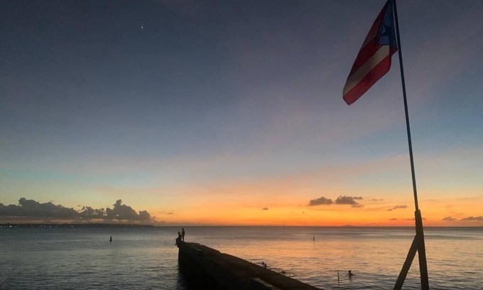 Aguadilla Appartement | Aguadilla Sunset Apt with electricity water AC WIFI 8 minute walk from Crashboat