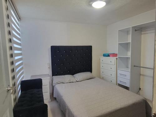 Zapopan Maison | Aguilas Room 1