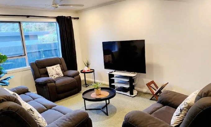 Ahuriri Maison | Ahuriri Escape - Home Away Home, Entire Bungalow