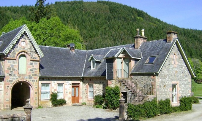 Glen Urquhart Cottage | Aigas Holiday Cottages Old Stable the Dairy