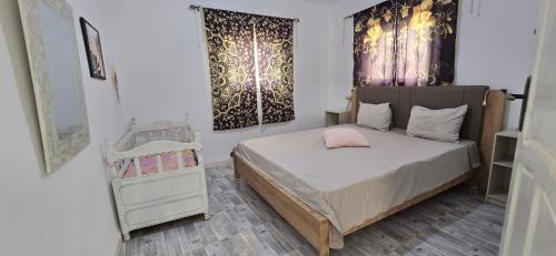 Ain Draham Appartement | Ain draham sejour 2, appartement trois pièces privé, seulement familles