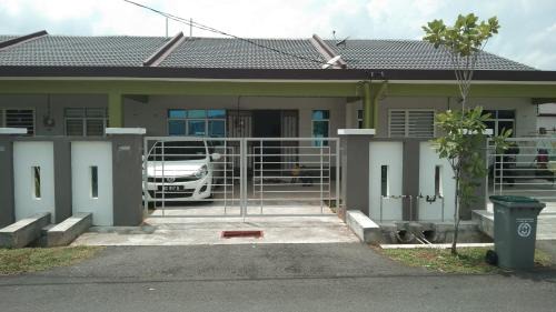 Alor Gajah Maison | Ainur Homestay