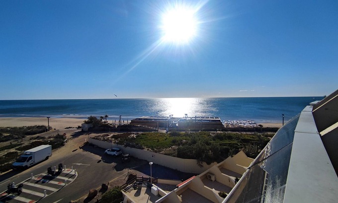 Naturist Village Appartement | Studio climatisé pour 2 avec parking et wifi
