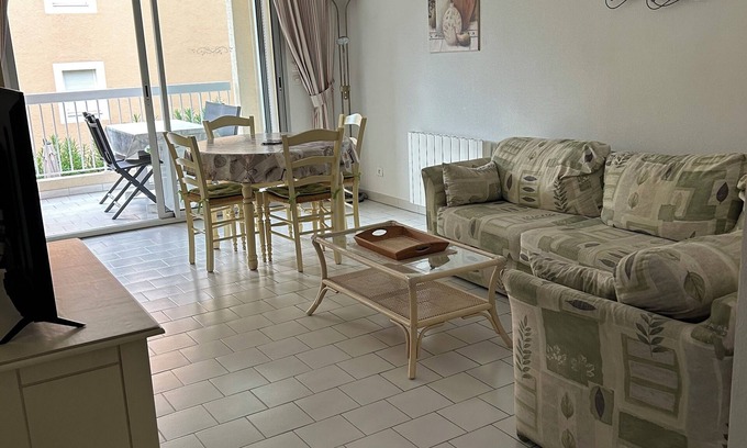 Cavalaire-sur-Mer Appartement | APPARTEMENT CLIMATISE AVEC PISCINE DANS LA RESIDENCE