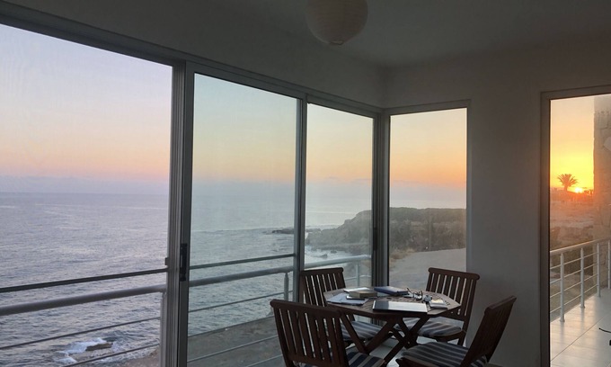 Kucukerenkoy Appartement | Air-conditioned Apartment As Close To The Sea As You Can Get