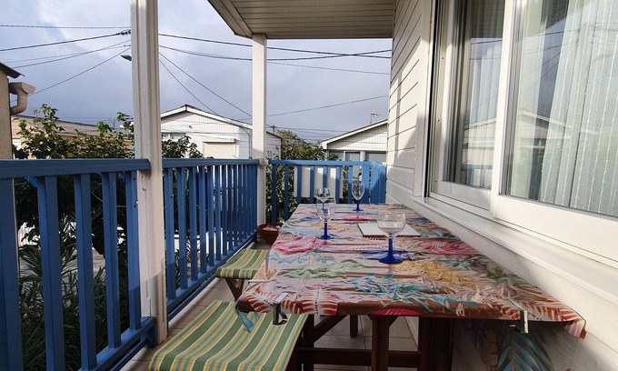 Gruissan Appartement | Appartement climatisé à l'étage d'un chalet à 200m de la plage