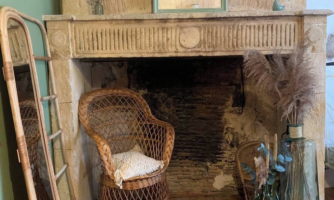 Monpazier Maison | Maison médiévale climatisée avec jardin, linges inclus