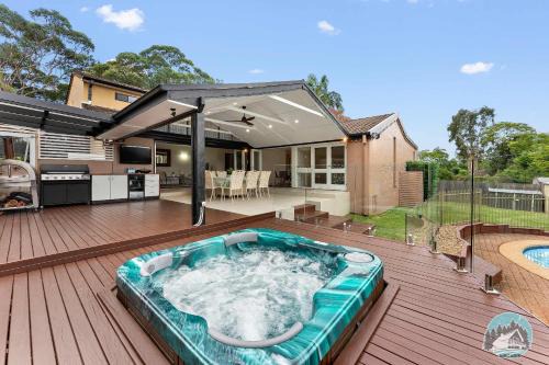 Castle Hill Maison | Aircabin - Castle Hill - 5BR Family House with Pool
