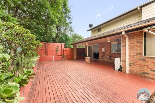 Seven Hills Maison | Aircabin - Seven Hills - Lovely - 3 Beds Townhouse
