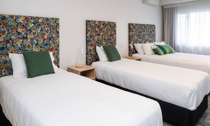 Wellington Hôtel | Airport Stays