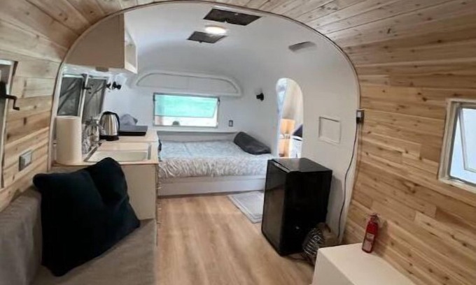 Riverhead Maison | Airstream Art Studio Sculpture/Nature Preserve