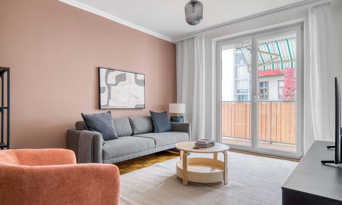 Schottenfeld Appartement | Airy Neubau 2BR w/ Balcony & Elevator in central location, by Blueground