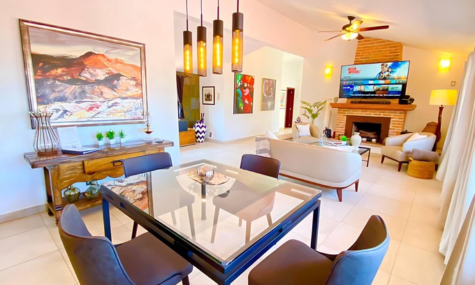 San Antonio Tlayacapan Maison | Unité de 2 chambres magnifiquement rénovée - Très bien situé - À pied de tout