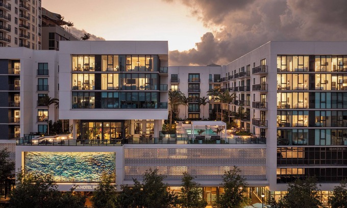 Downtown West Palm Beach Hôtel | AKA West Palm