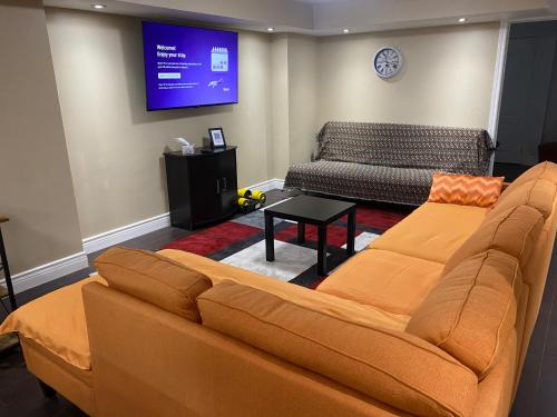 Meadowvale Village Appartement | Akhtar's Residence