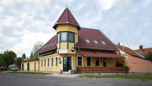 Bekescsaba Maison | Alíz Vendégház