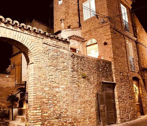 Atri Lit Et Petit-Déjeuner | Al Civico 2 tiny house