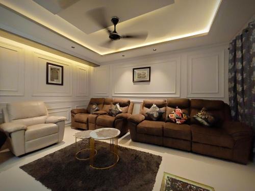 Bhatkal Appartement | AL-MANAL 203 Luxury Suite Rooms 3BHK