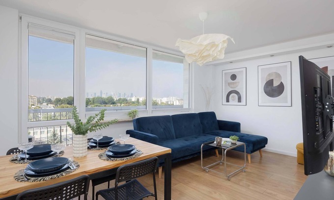 Saska Kepa Appartement | Al. Stanów Zjednoczonych 26 Warsaw | Luxurious Apartment with Beautiful City Vie