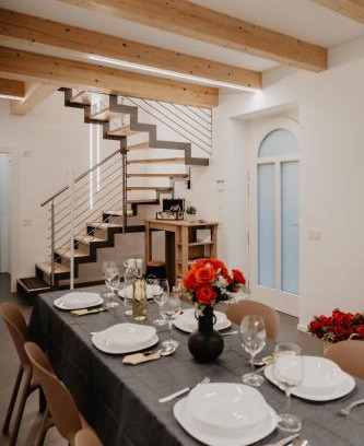 Nave San Rocco Maison | Al Vicolo Holiday Home