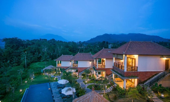 Sidemen Maison | Alamdhari Resort and Spa