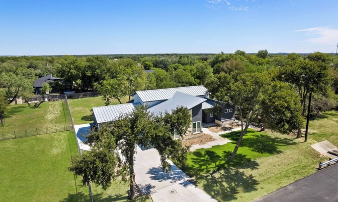 San Antonio Maison | Alamo ranch casita!! Stylish family friendly home!!
