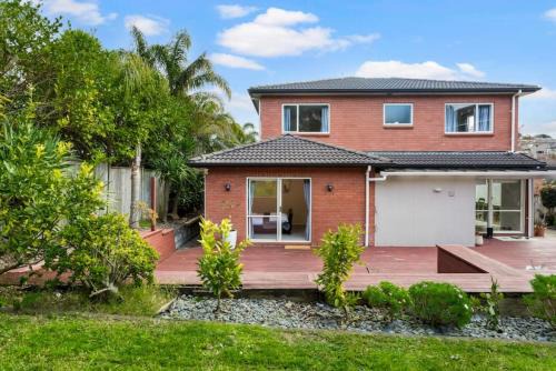 Fairview Heights Maison | Albany Bolthole with Queen Beds and Kitchenette