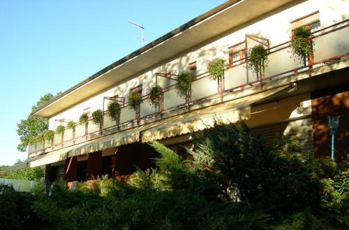 Miasino Hôtel | Albergo La Genzianella