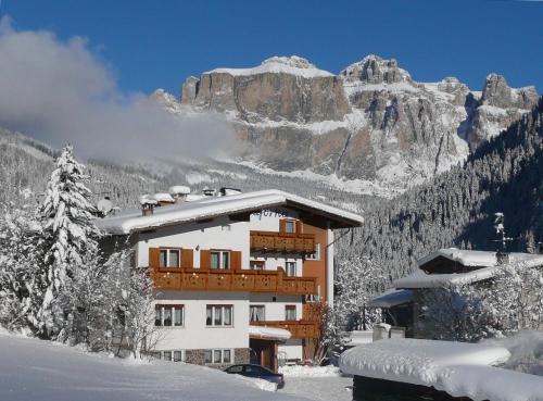 Alba Hôtel | Albergo Majorka