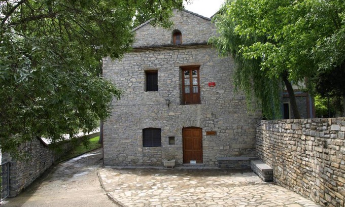 Morillo de Tou Auberge | Albergue Ainsa - Morillo de Tou