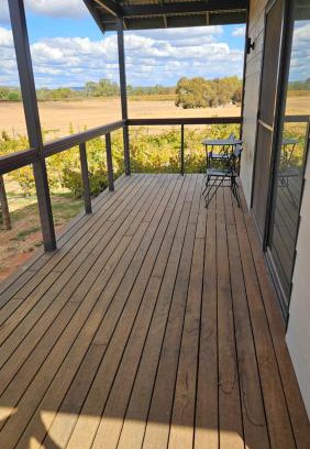 Henley Brook Cabine | Albion On Swan