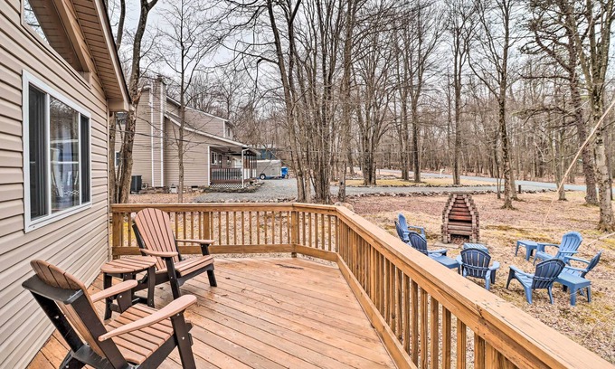 Albrightsville Cottage | Albrightsville Cabin w/ Fire Pit: Swim, Hike & Ski