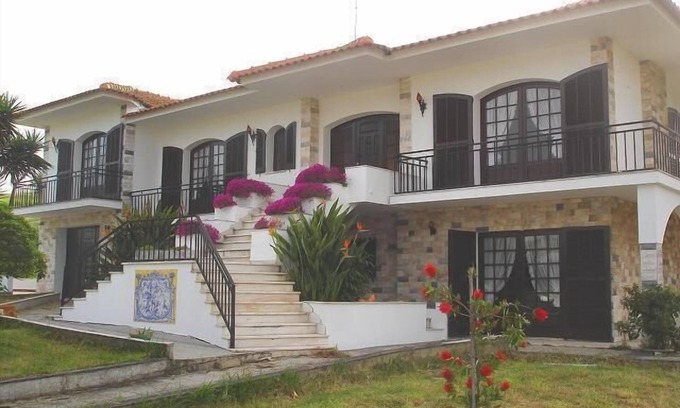 Alcobaca Maison | Casa San Bernardo de 2/16 pax- à côté du monastère et à proximité des plages