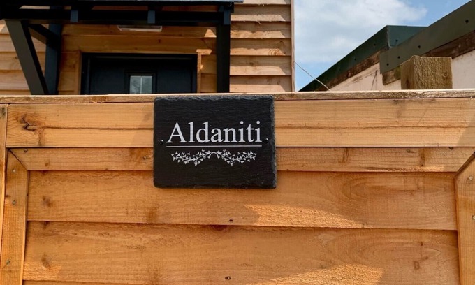 Findon Appartement | Aldaniti For up to 2 Persons
