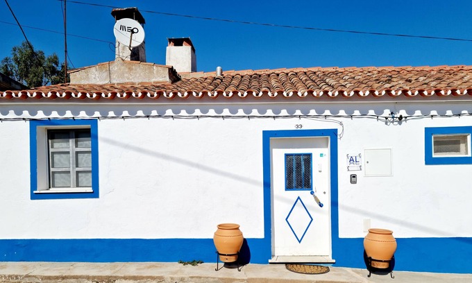 Reguengos de Monsaraz Cabine | Alentejo House Without Moengas