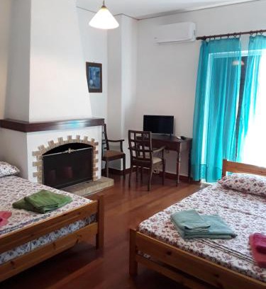 Lavrio Appartement | Alex Central City Accommodation
