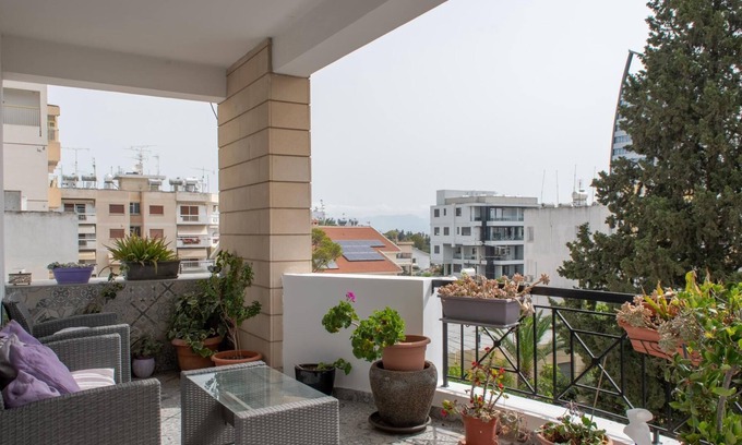 Dasoupolis Appartement | Alex Signature Suite