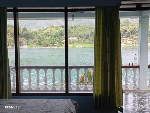Tuk Tuk Cabine | Alexander Homestay