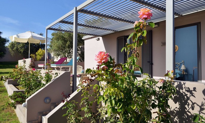 Kato Stalos Appartement | L'atelier de jardin d'Alexandra