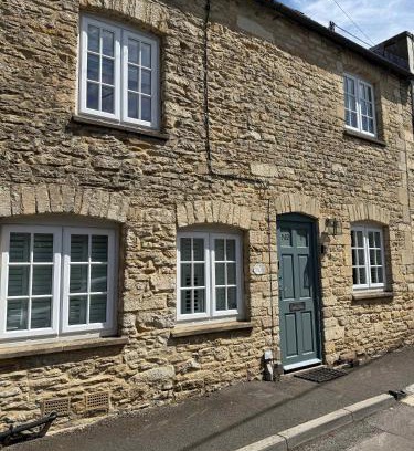 Tetbury Maison | Alexis Cottage Tetbury Cotswolds