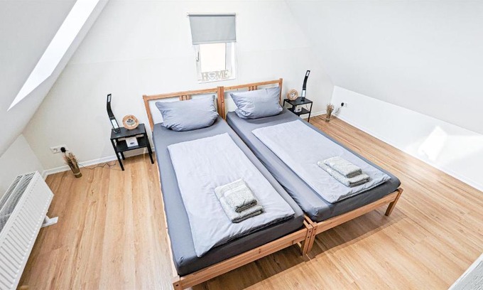 Stuttgart Appartement | ALFA Stuttgart 3BR 5 Beds Netflix INET EBK Wasen