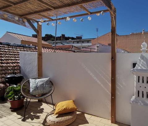 Silves Maison | Algarve house, sun, terrace, views and barbecue